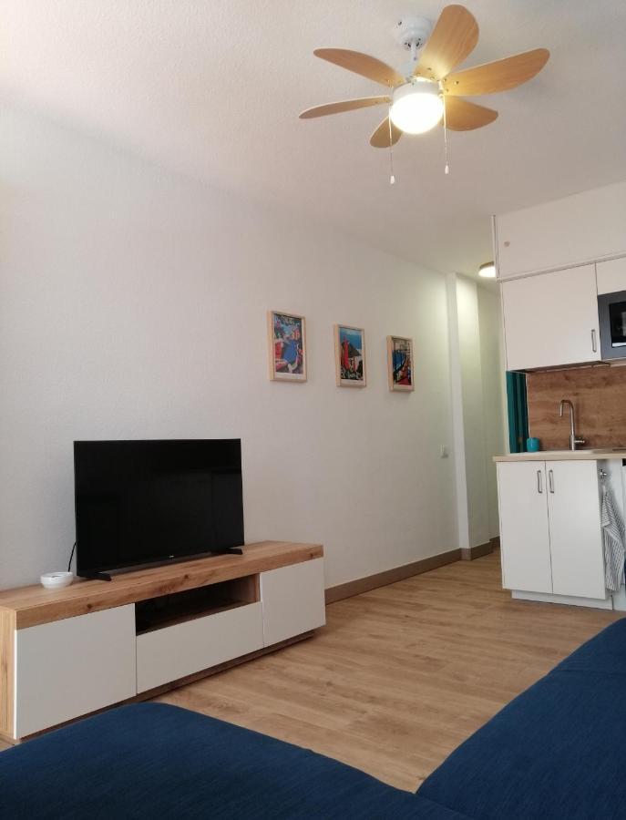 Aguamarina Apartment - Los Diamantes 2 Лос Кристианос Екстериор снимка